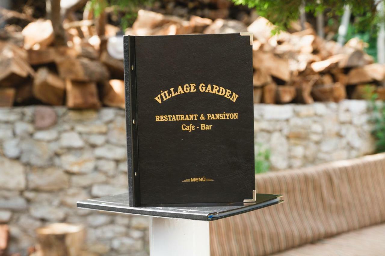 Village Garden Pansiyon Antalia Esterno foto